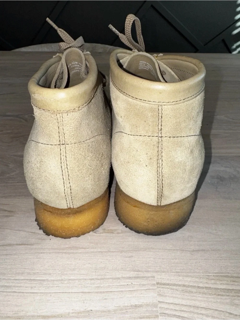 Clarks classic wallabee